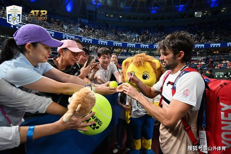 爱游戏体育-包含赛地聚焦——NBA总决赛赛前热度飙升，摩纳哥状态回暖，媒体盛赞，年轻球员得到机会的词条